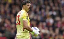 Manchester United'tan sürpriz hamle: Emiliano Martinez