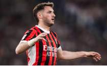 Santiago Gimenez'in menajerinden transfer aklamas!