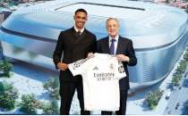 Alexander Arnold, Real Madrid'e imzayı attı!