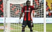 Gaziantep FK ile Badou Ndiaye yollar�n� ay�rd�