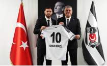 CANLI: Orkun Kk iin imza treni!