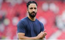 Manchester United'da orta saha i�in b�y�k plan!