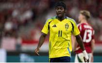 Nottingham Forest'tan Elanga iin ret!