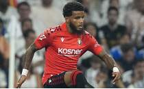 Osasuna, 10 kişi Valencia'yı rahat geçti