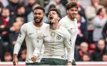 Chelsea, üç puanı üç golle aldı!