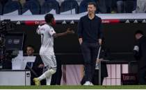 Real Madrid'de Xabi Alonso ve Vinicius Jr. krizi!