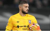 Sassuolo, Ipswich Town'dan kaleci Arijanet Muric'i kiralad