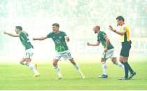 Bundesliga'da heyecan dolu son