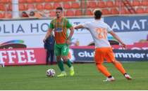 Alanyaspor, haz�rl�k ma��nda Metaloglobus B�kre�'i yendi