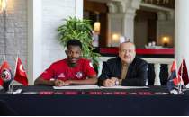 Gaziantep FK, Karamba Gassama'yı renklerine bağladı