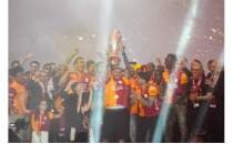 Galatasaray'da tarihi ��len!