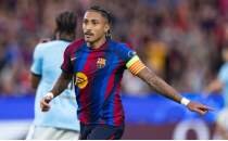 Barcelona'da tarihi ba�lang��: Raphinha