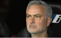 Mourinho kendini tuttu! Maç sonu kararının gerekçesi dikkat çekti