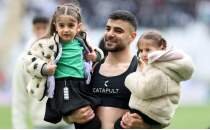 Adil Demirba�: 'Bir g�n milli tak�m formas� giyece�im!'