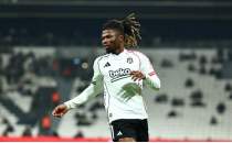 Be�ikta�'ta El Bilal Toure rekora ko�uyor