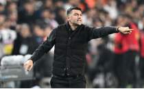 Burak Y�lmaz'a 3 ma� men cezas�!