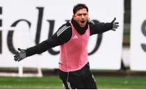 Be�ikta�'ta Cengiz �nder sevinci