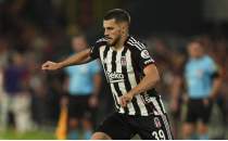 Beşiktaş ayrılığı duyurdu, dakikalar sonra yeni takımı açıkladı!