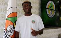 Fenerbah�e'den yaz hamlesi: Maestro & �mit Akda�