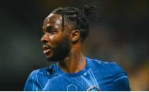 Chelsea, Raheem Sterling ile yollar�n� ay�rd�