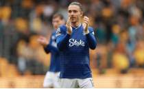 D�nyaca �nl� futbolcu, sezonu kapatt�! 'Y�k�ld�m'