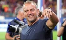 Barcelona, Hansi Flick'in s�zle�mesini uzatt�!