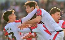 Atletico Madrid'e Rayo Vallecano'dan a��r darbe!