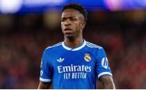 Real Madrid'e 'taraftarlar�n�n �rk�� davran��lar�' nedeniyle para cezas�