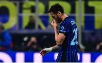 Hakan Çalhanoğlu için sakatlık açıklaması!