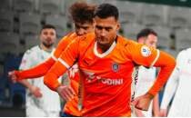 Formda Ba�ak�ehir, evinde G�ztepe'ye kar��