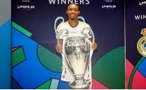 Real Madrid'den resmi ayr�l�k a��klamas�!