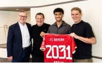 Bayern Münih, Nathaniel Brown'u açıkladı