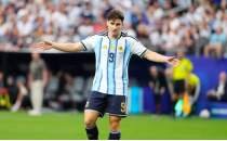 Barcelona, Julian Alvarez'den vazge�iyor