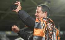 �ngiltere'de g�ndem Acun Il�cal�!