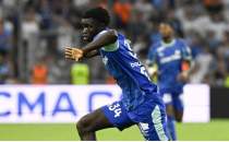 Robinio Vaz, Roma'ya imza at�yor