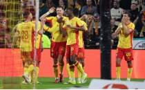 Lens'ten zirve yar���nda be� goll� net galibiyet!