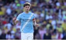 Manchester City'de John Stones da ayr�l�yor!