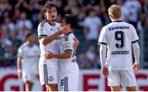 Can Uzun �ov yapt�. Frankfurt, 11 golle kazand�!