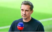 Gary Neville'den Manchester United'a sert eleştiri!