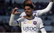 Chelsea, Pedro Neto ile güldü
