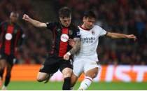 �ki penalt�, 3 gol, k�rm�z� kart ve Milan kay�p!