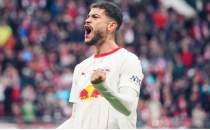 Romulo yıldızlaştı, Leipzig rahat kazandı