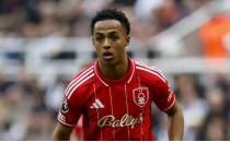 Milan'dan Omari Hutchinson hamlesi
