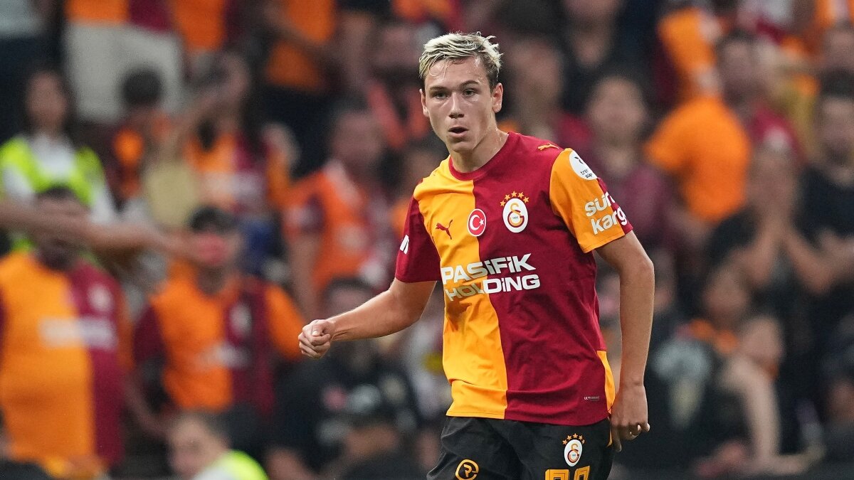 Aleksey Batrakov için ilk 11 mesajı