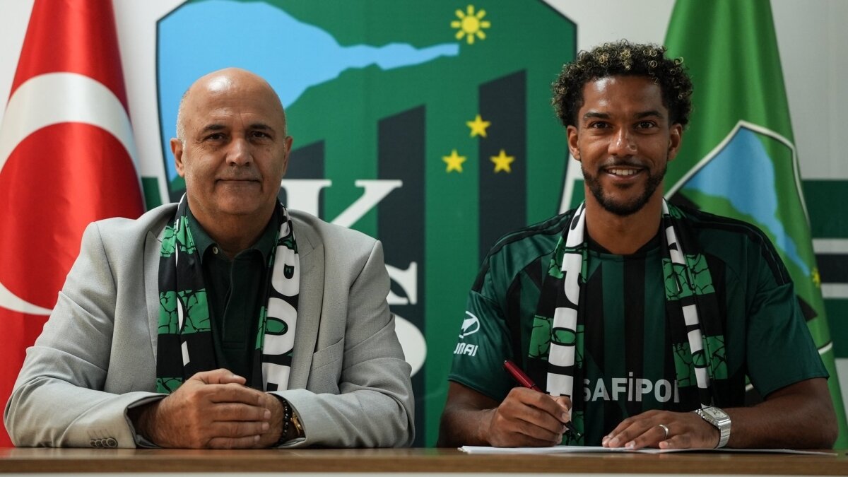 Kocaelispor'dan forvet takviyesi: Florian Aye