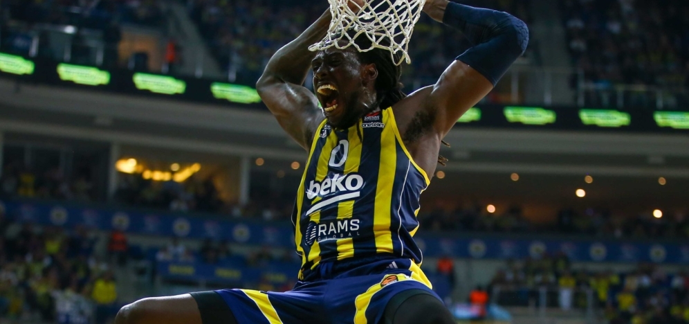 FENERBAHE'DEN MUCZEV ZAFER!