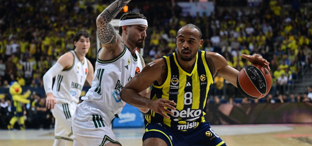 ERG�N ATAMAN, FENERBAH�E'Y� �ZD�