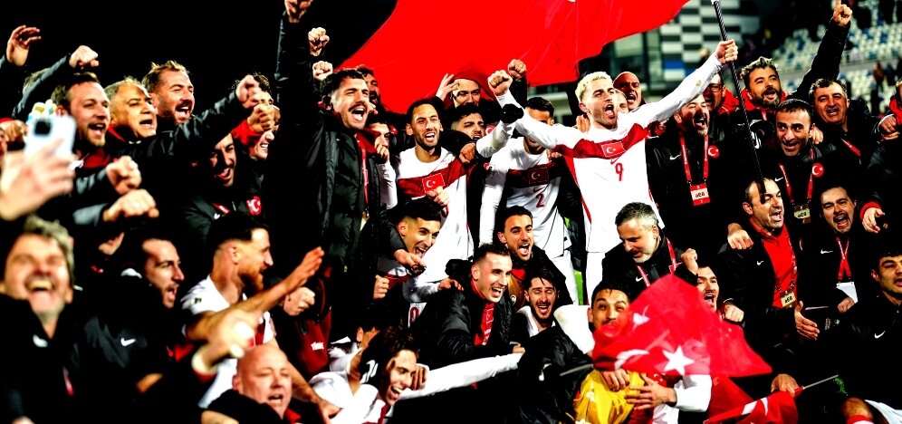 DÜNYA KUPASI GENİŞ KADROMUZ!