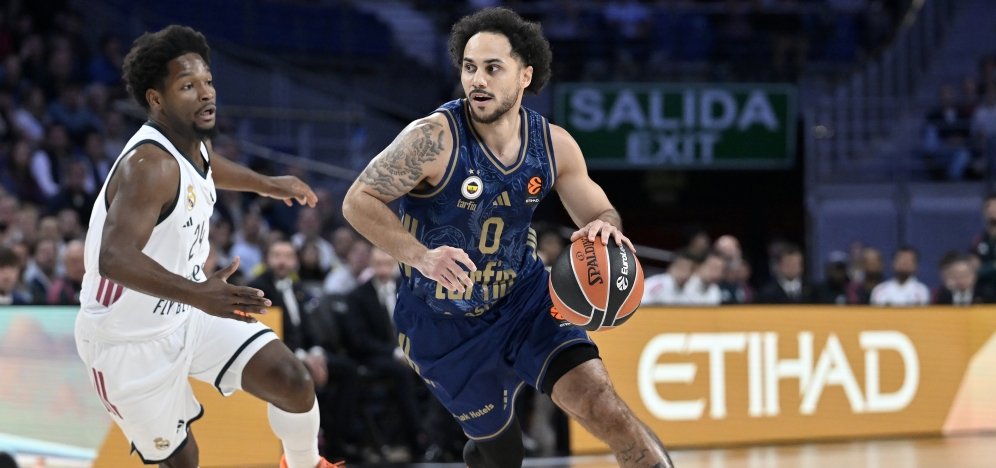 FENERBAH�E �SPANYA'DA KAYIP