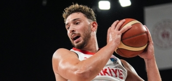 12 Dev Adam'dan gzel prova!